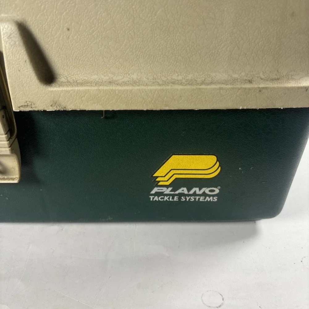 PLANO 3 TRAY FISHING TACKLE BOX - Picture 3 of 8